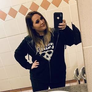 Meet your Posher, Jessica